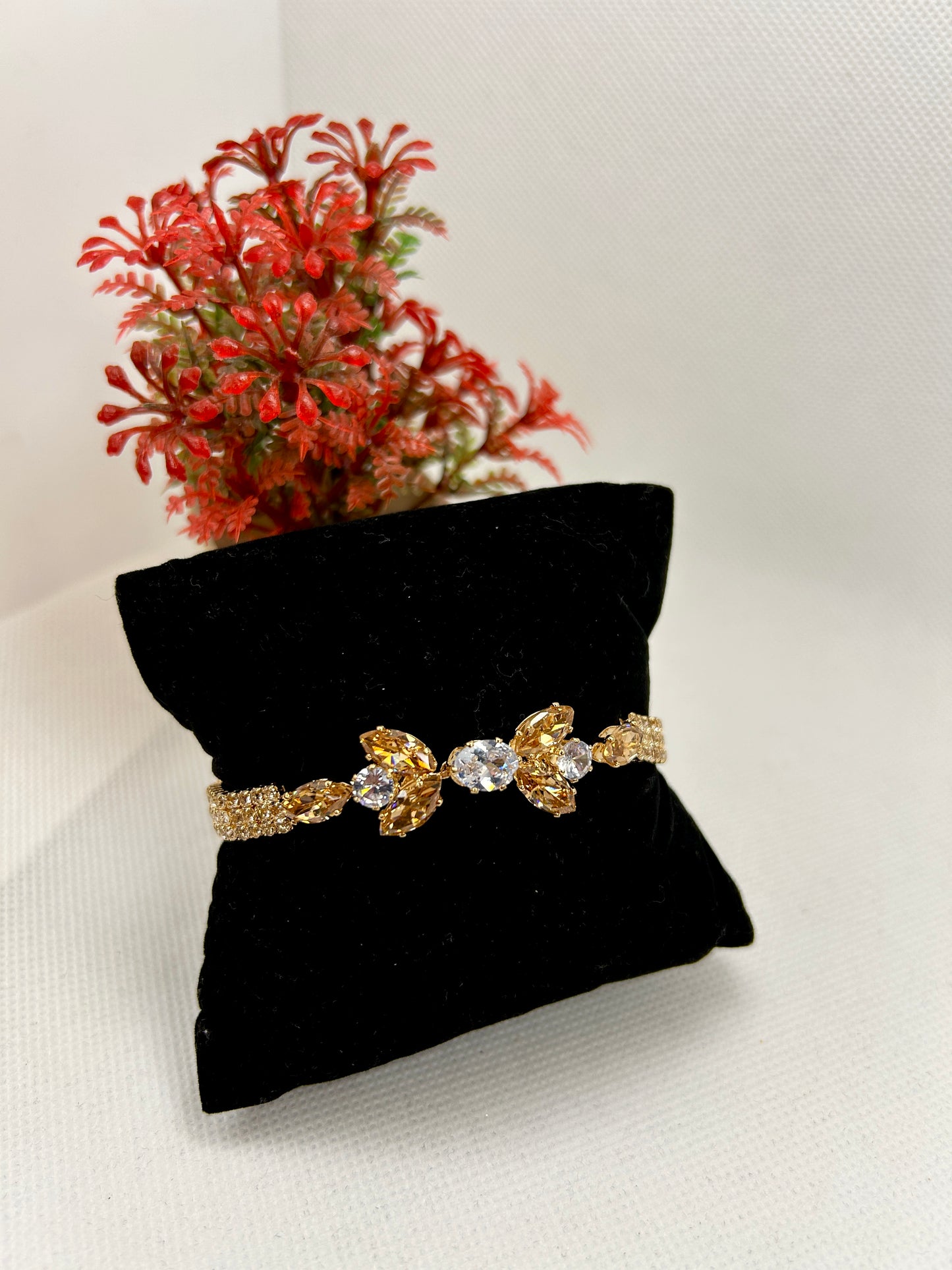 Flower Petals Zircon Stones Bracelet