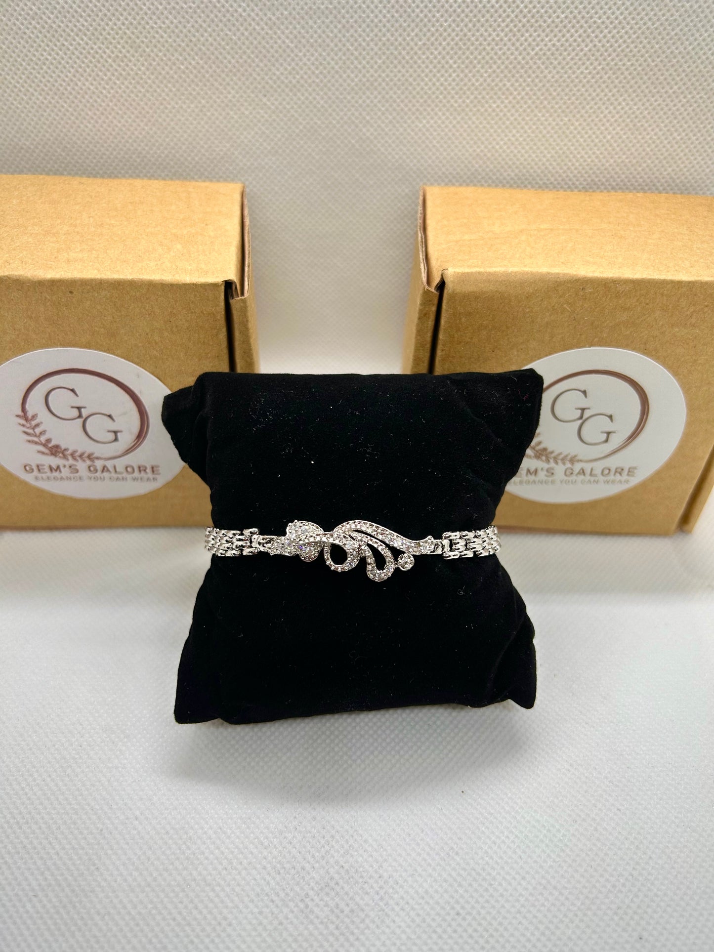 Silver Crystal Stones Bracelet 08