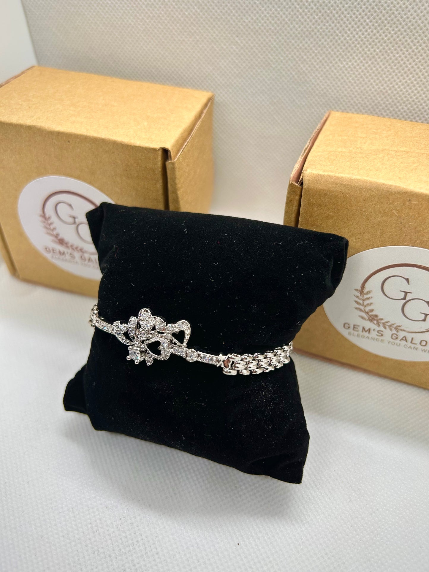 Silver Crystal Stones Bracelet 06