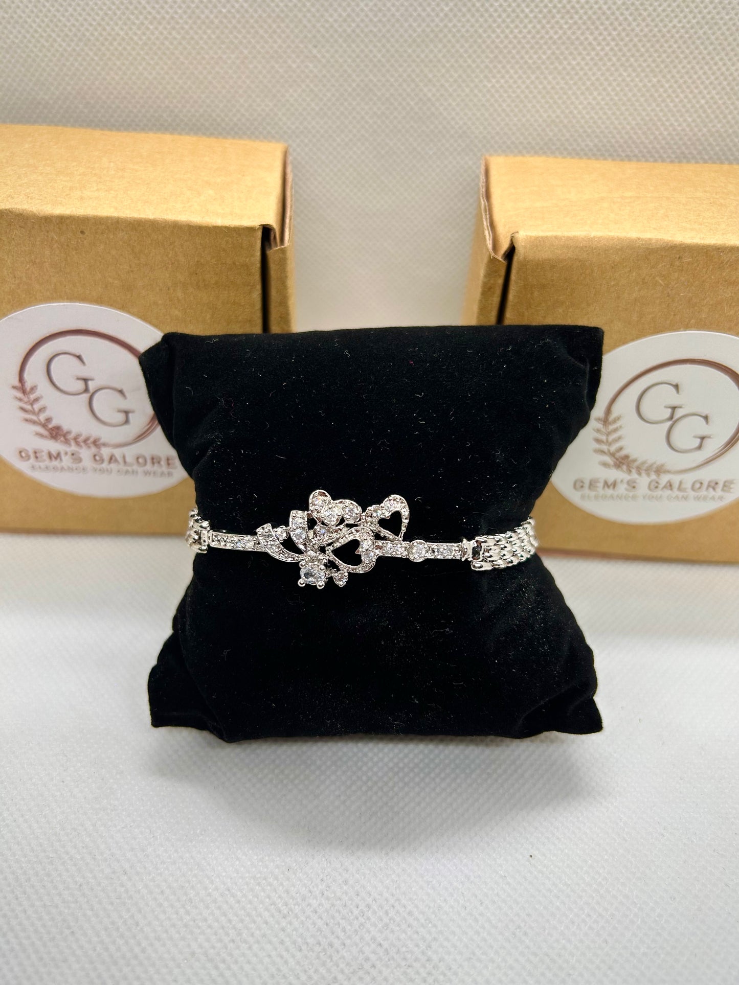 Silver Crystal Stones Bracelet 06