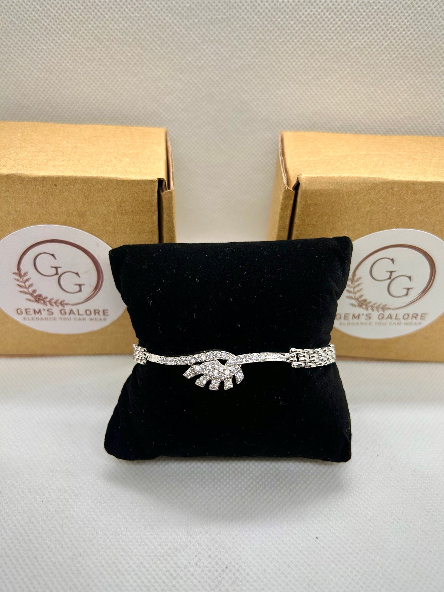 Silver Crystal Stones Bracelet 03