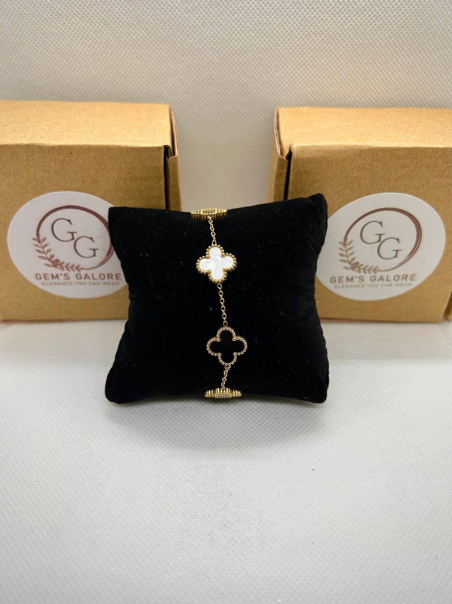 Clover Flower Stainless Steel Double Sided Bracelet