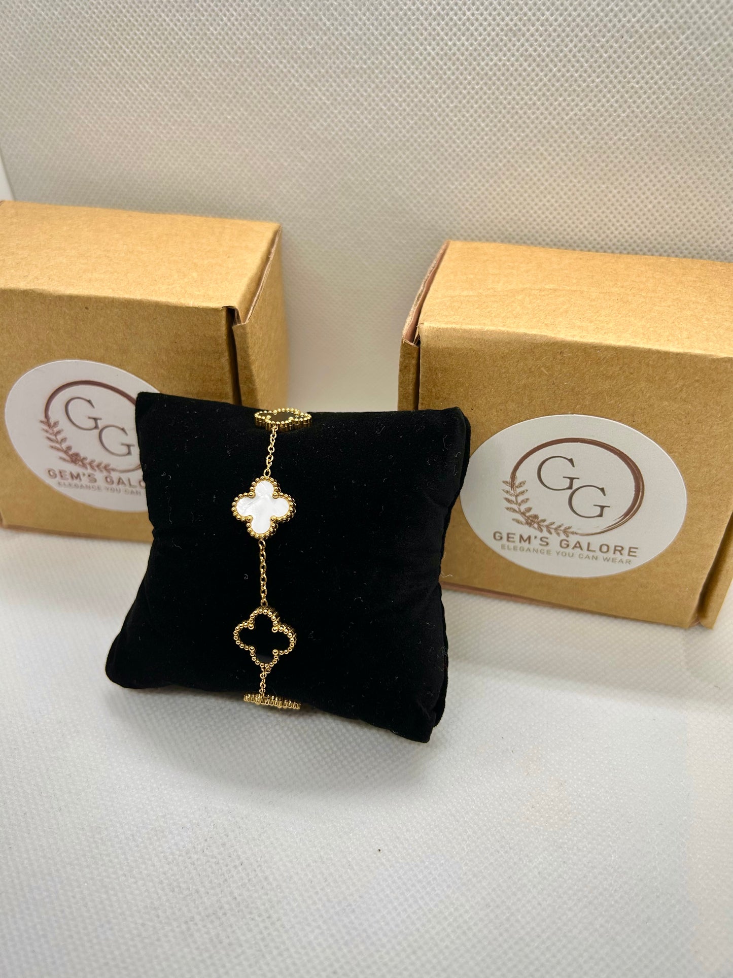 Clover Flower Stainless Steel Double Sided Bracelet