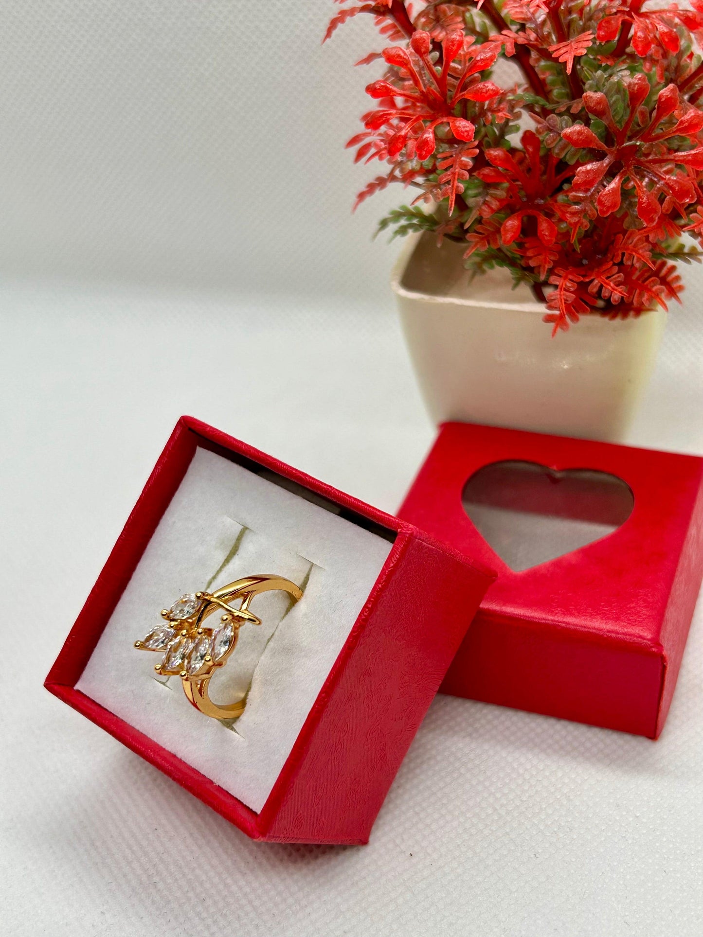 Flower Petal Ring 01