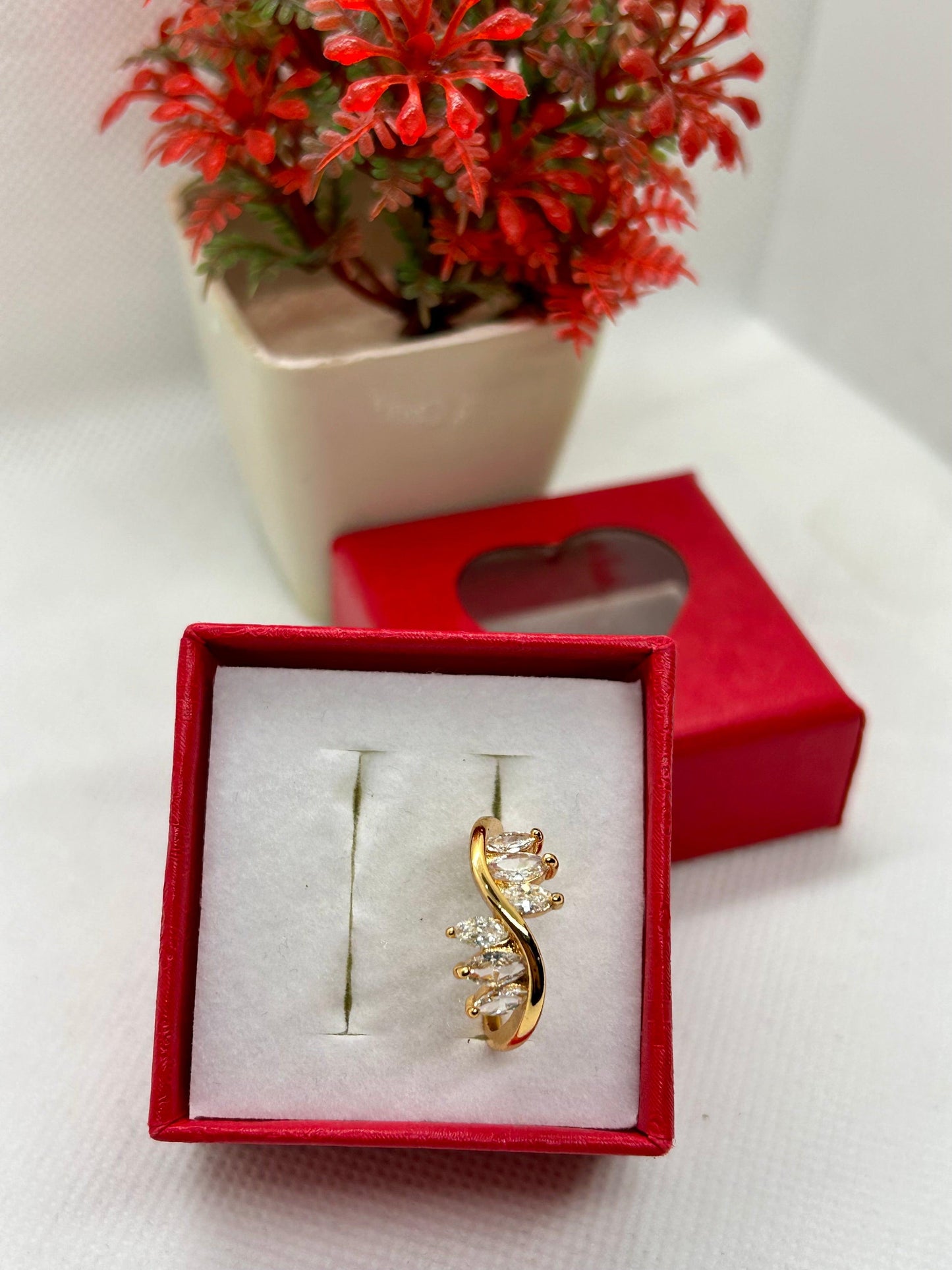 Flower Petal Ring 02