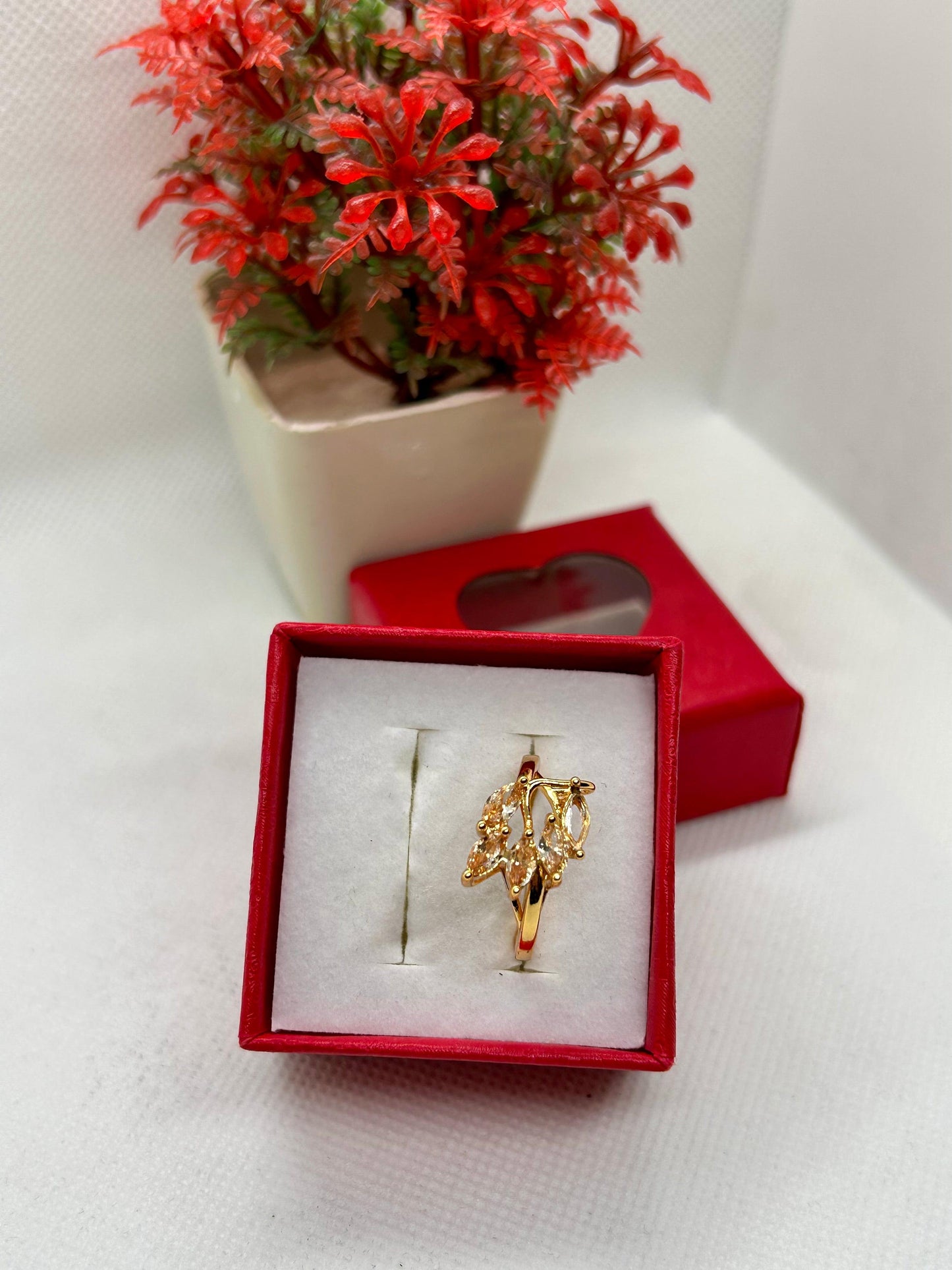 Flower Petal Ring 01