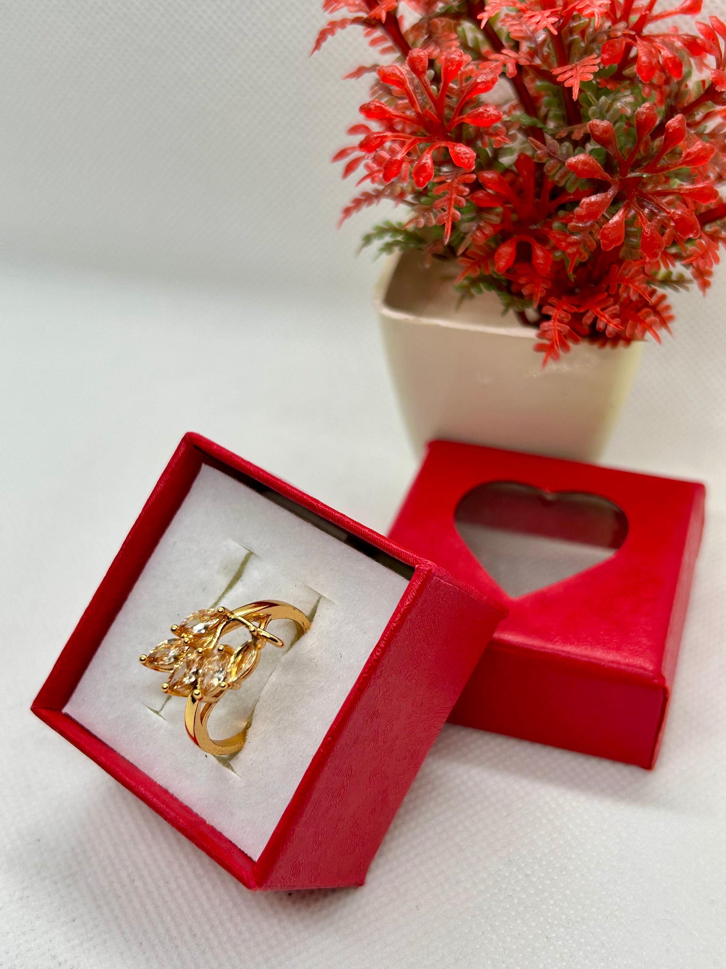 Flower Petal Ring 01