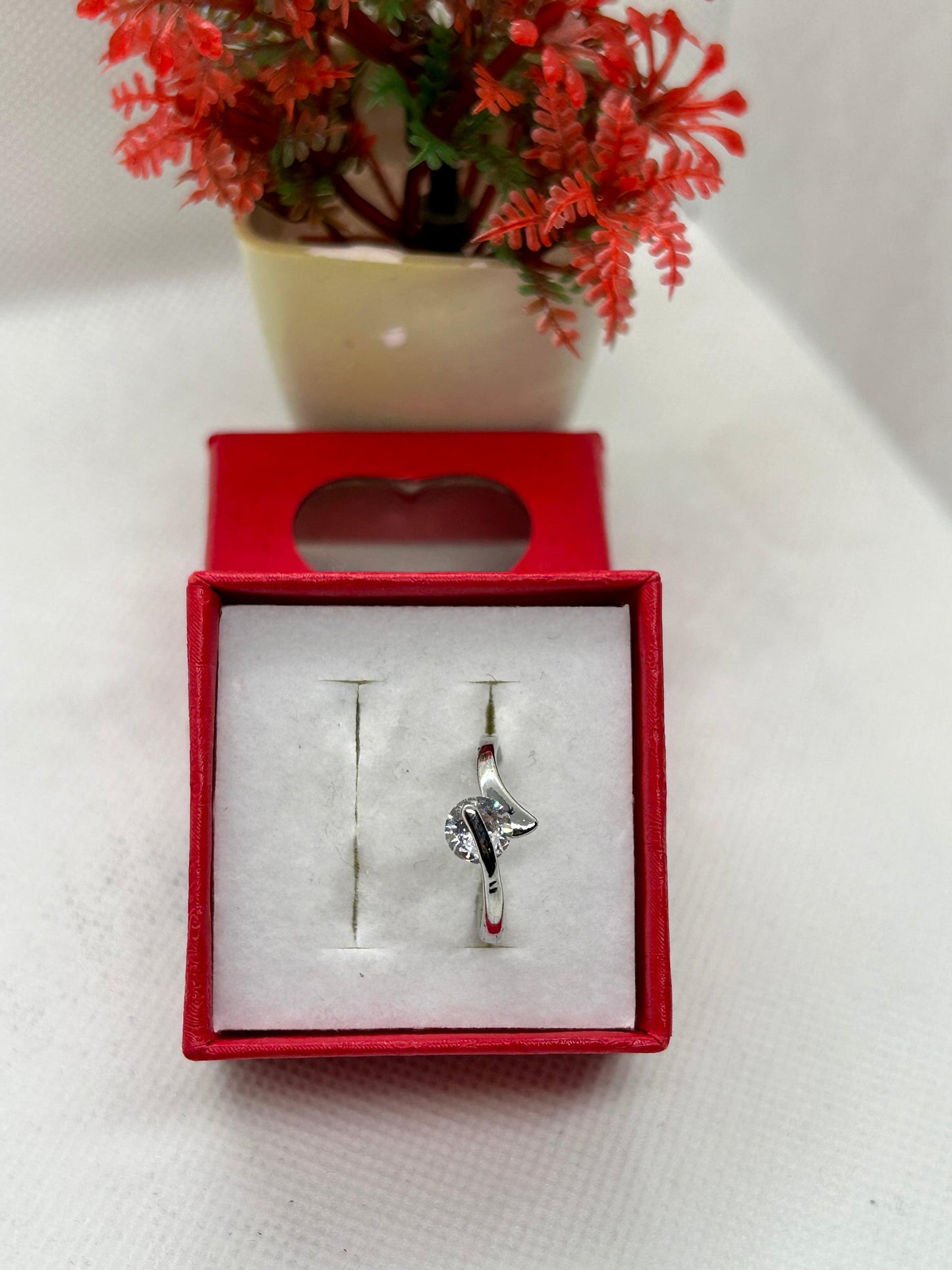 White Zircon Stone Silver Ring 05