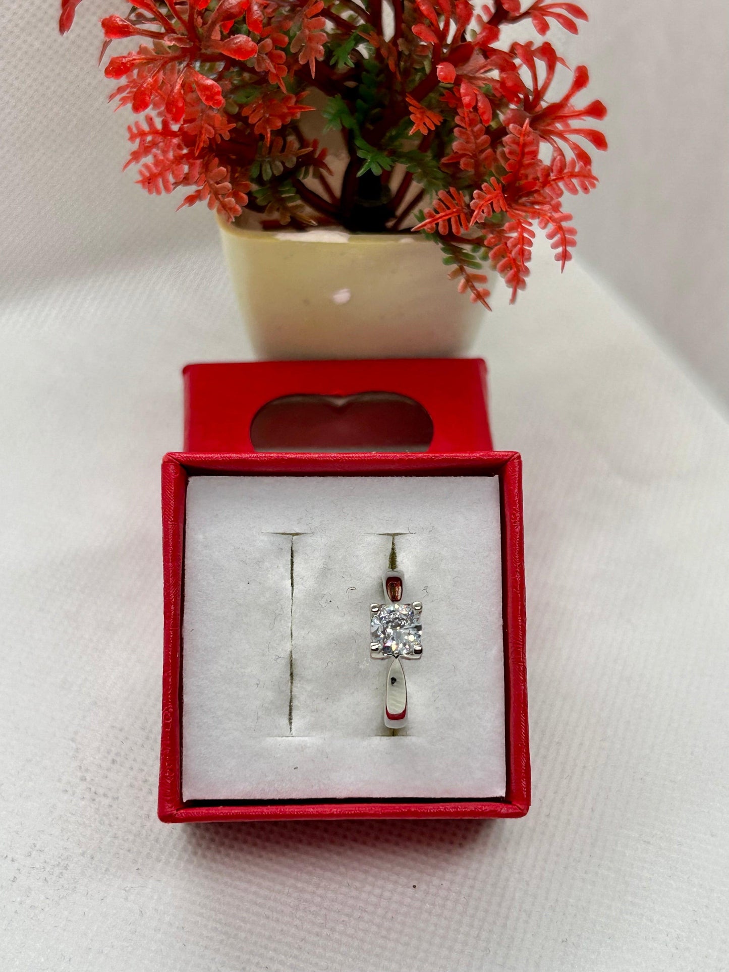 White Zircon Stone Silver Ring 12