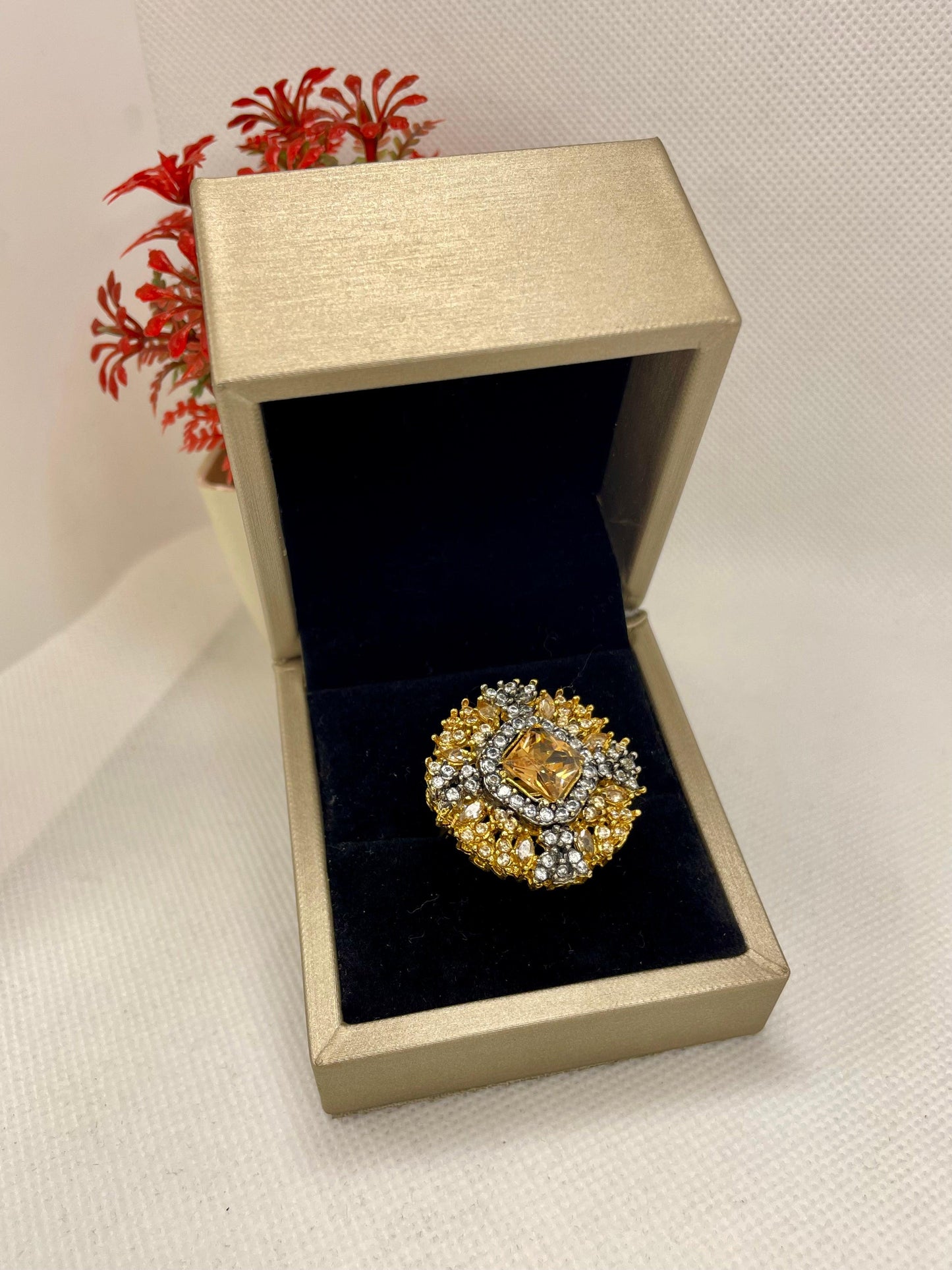 Amber Dusk Carat Ring