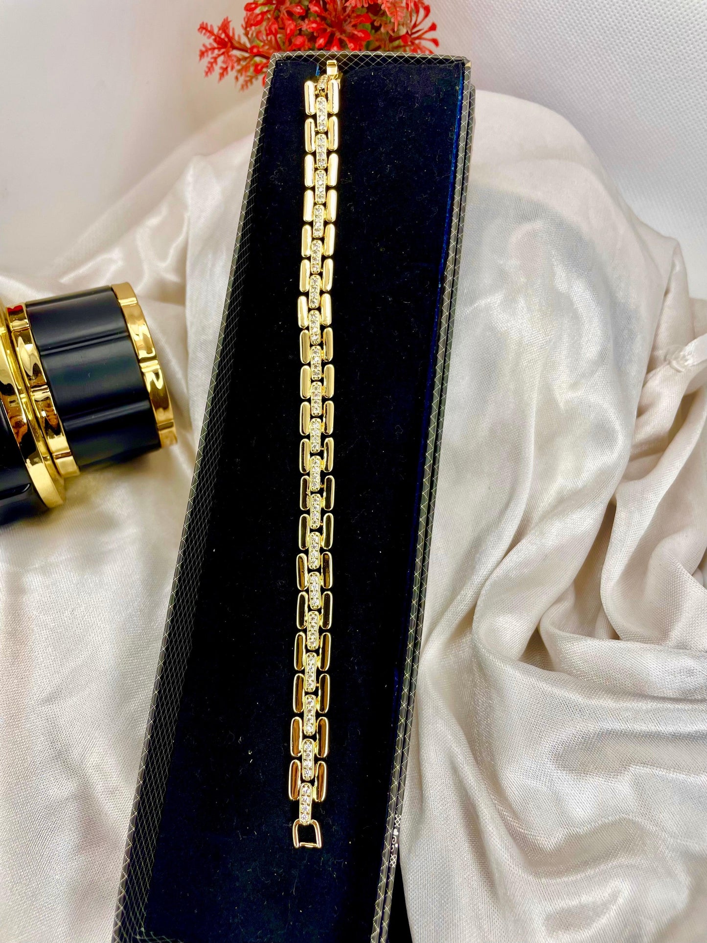 Nova Shine Stainless Steel with Zirconia Bracelet