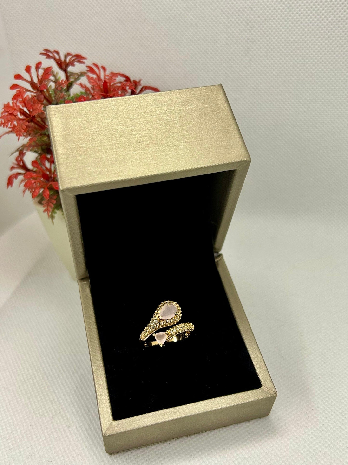 Gleaming Essence Ring Zircon Stone Ring