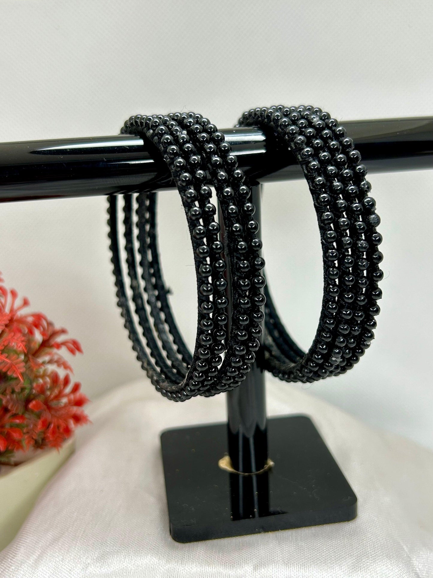 Black Pearls Bangle Set