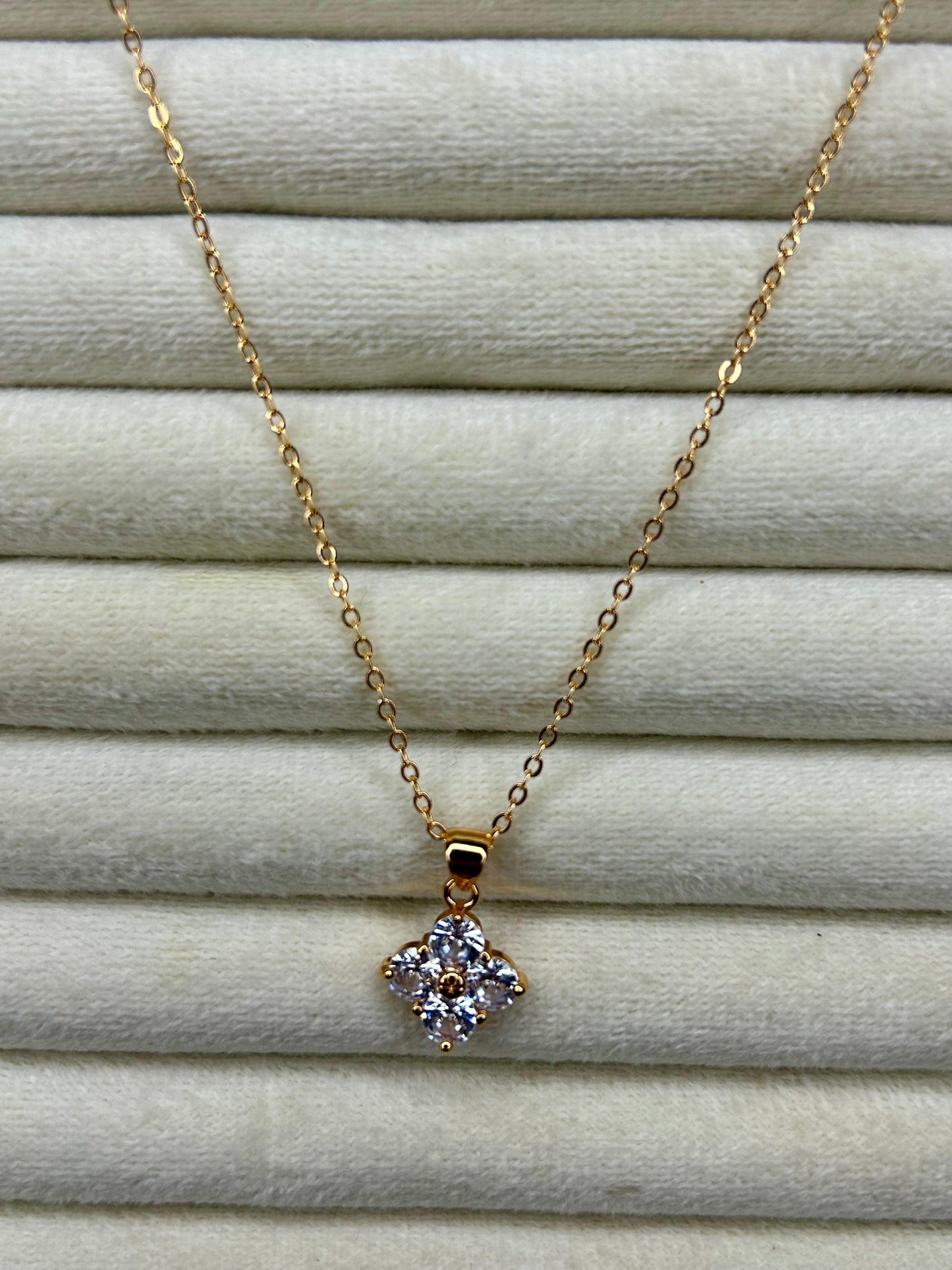 Clover Flower Crystal Stone Pendant