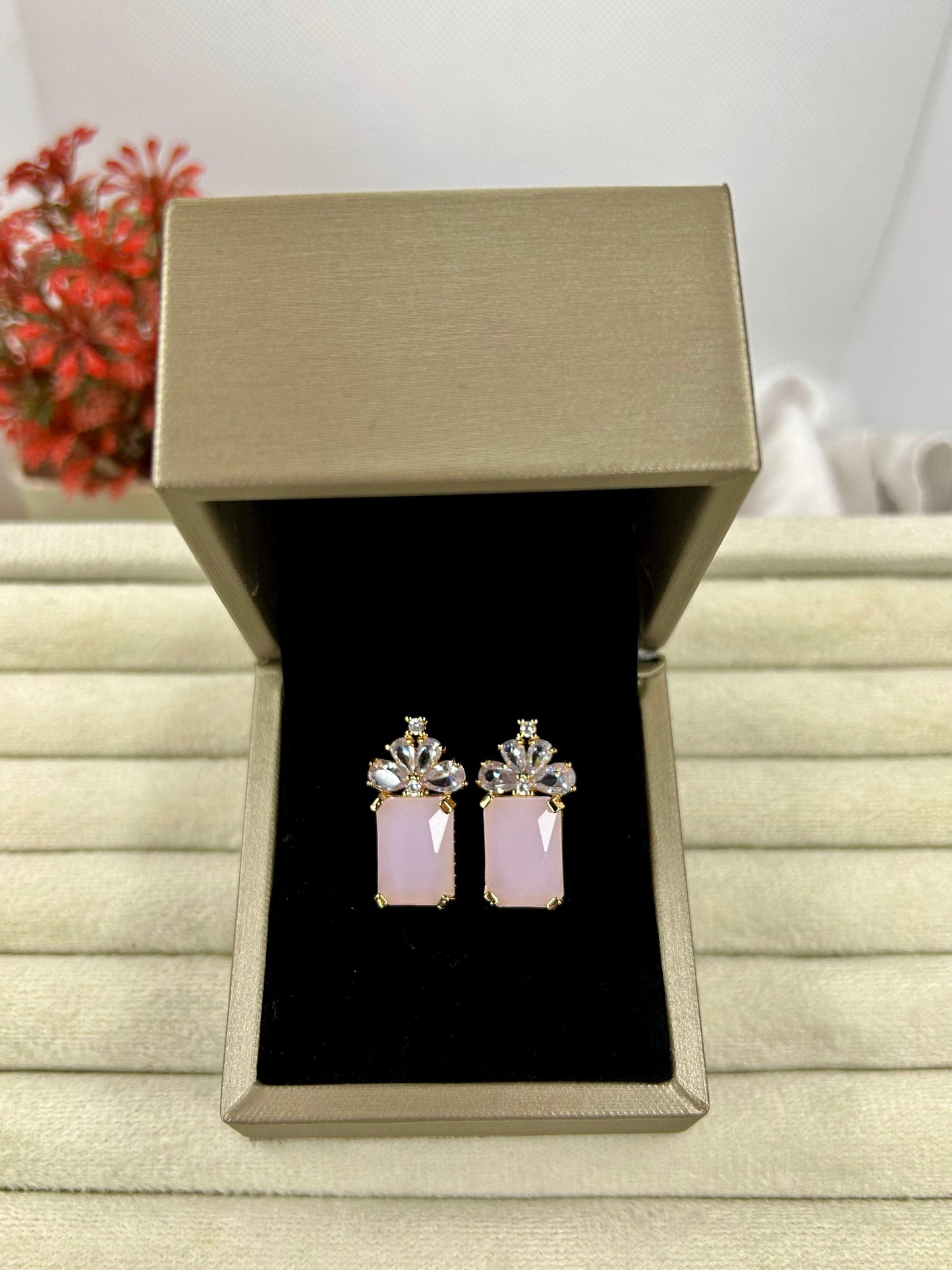Leafy Zircon Stones Earrings