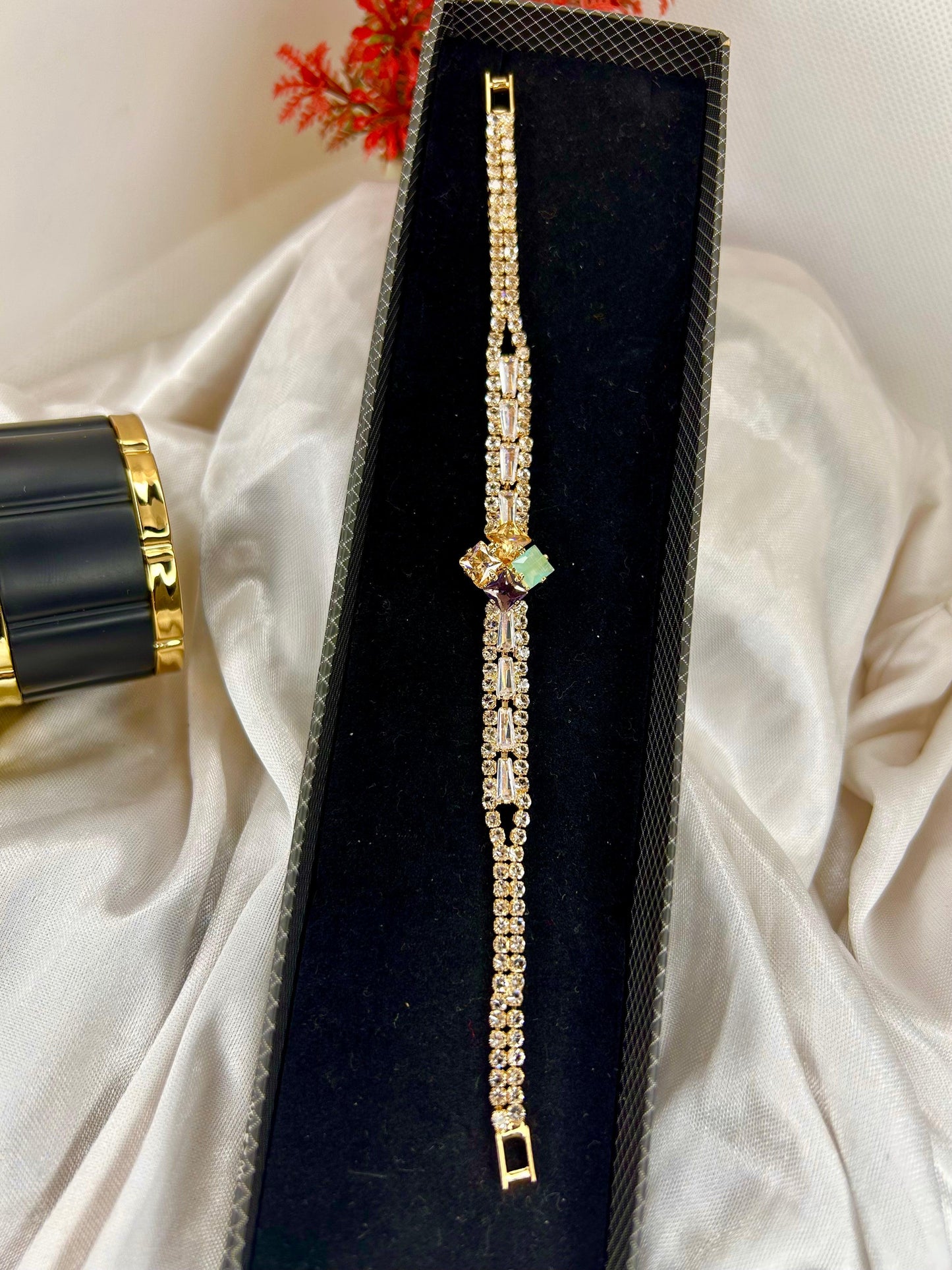 Quartz Shine Zircon Stones Bracelet