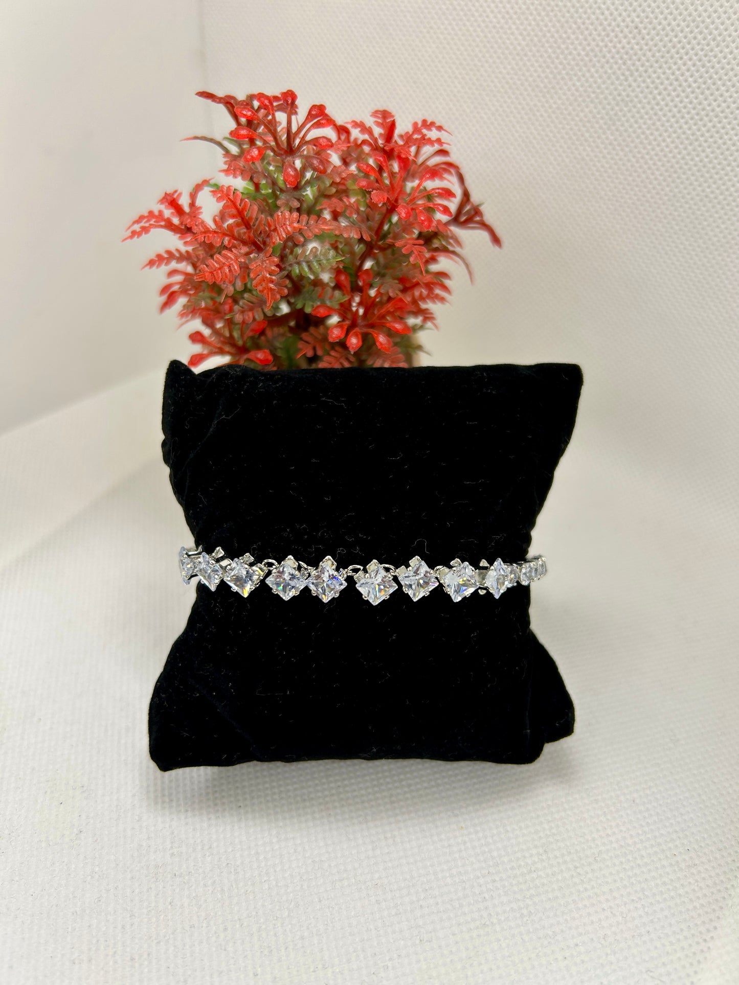 Prism Pulse Crystal Stones Bracelet