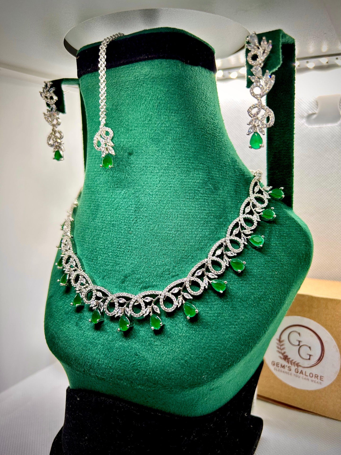 Emerald Stone Carat Set