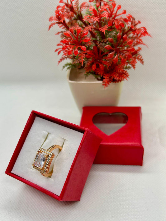 Sparkling Crystal Ring