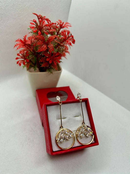 Round Petal Crystal Stones Earrings