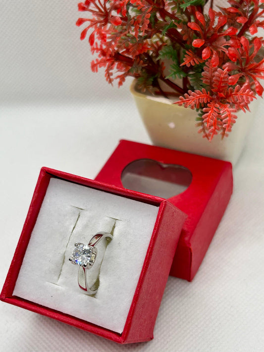 White Zircon Stone Silver Ring 12