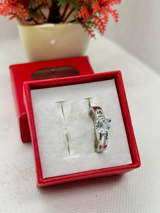 White Zircon Stone Silver Ring 15