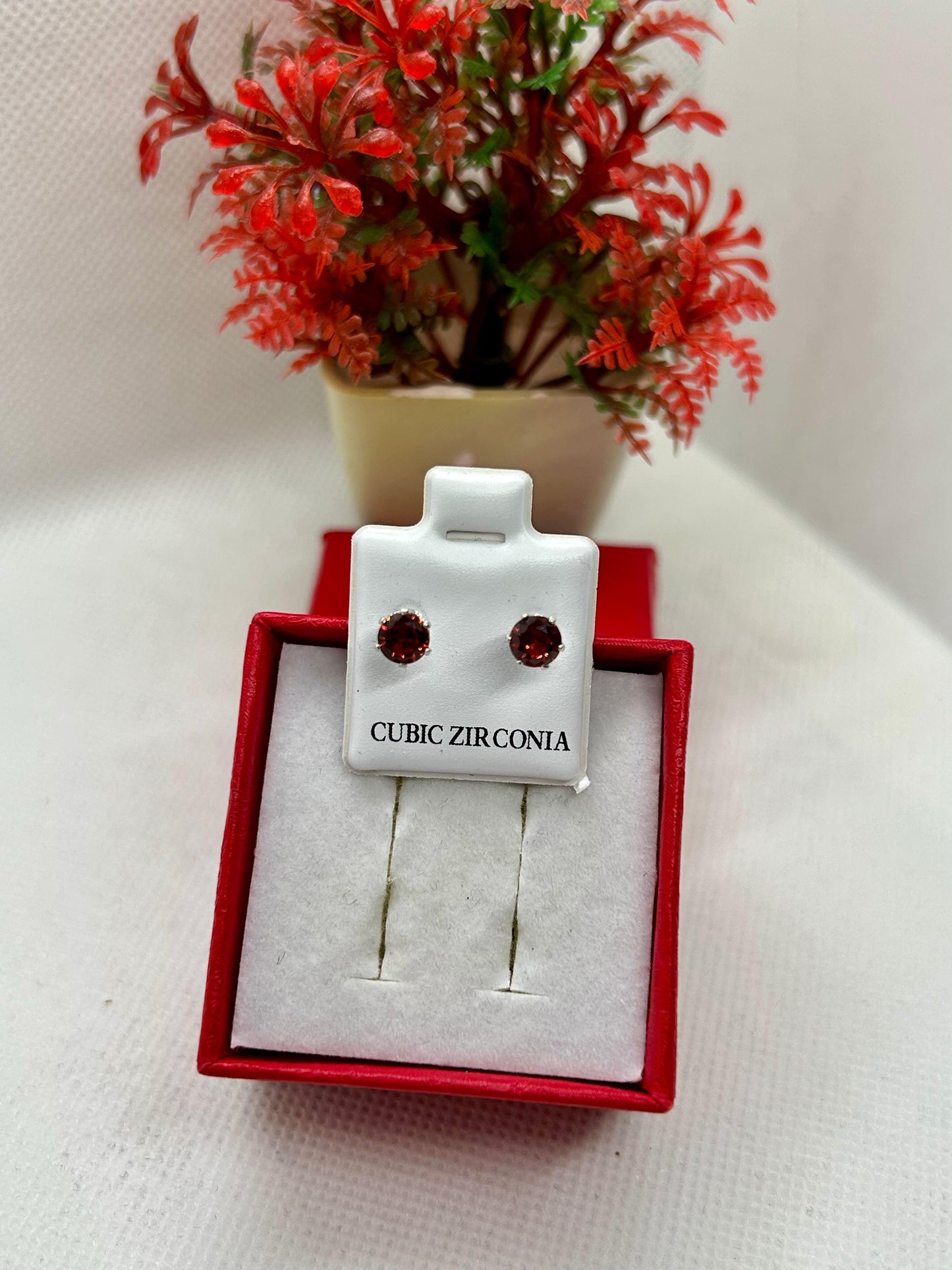 Round Cubic Zirconia Studs