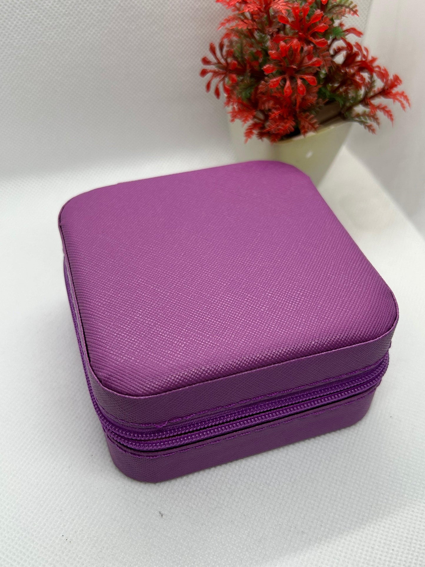 JEWELERY ORGANIZER