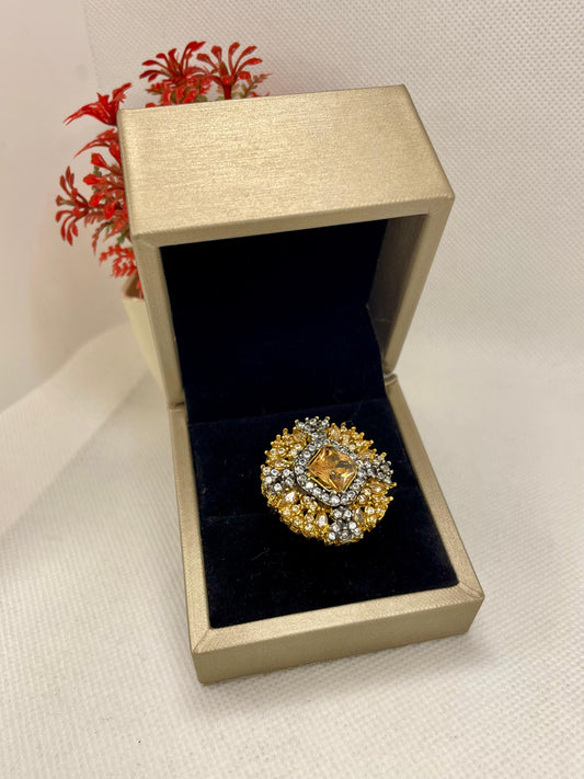 Amber Dusk Carat Ring