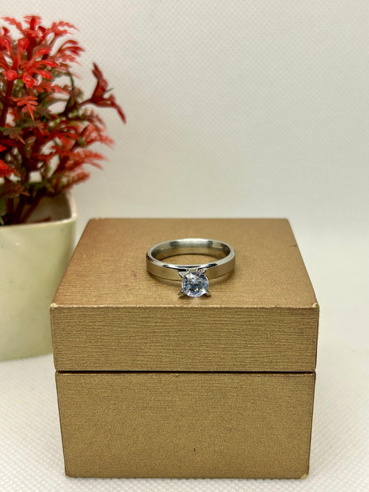 Diamond Shine Silver Ring