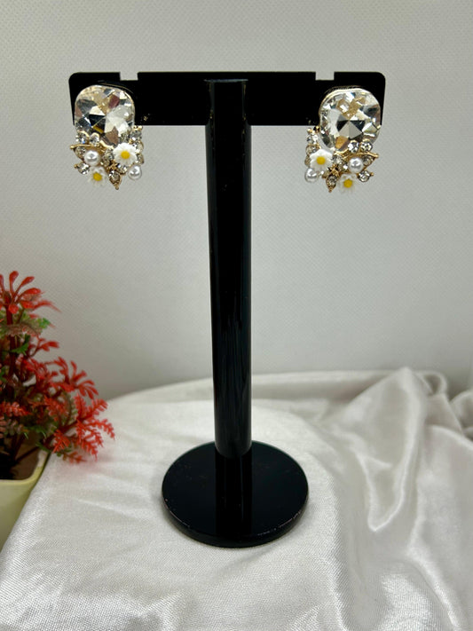 Flower Craft White Diamond Crystal Earrings