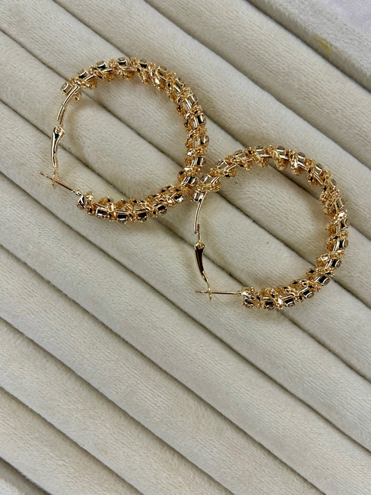 Embedded Net Crystals Hoop