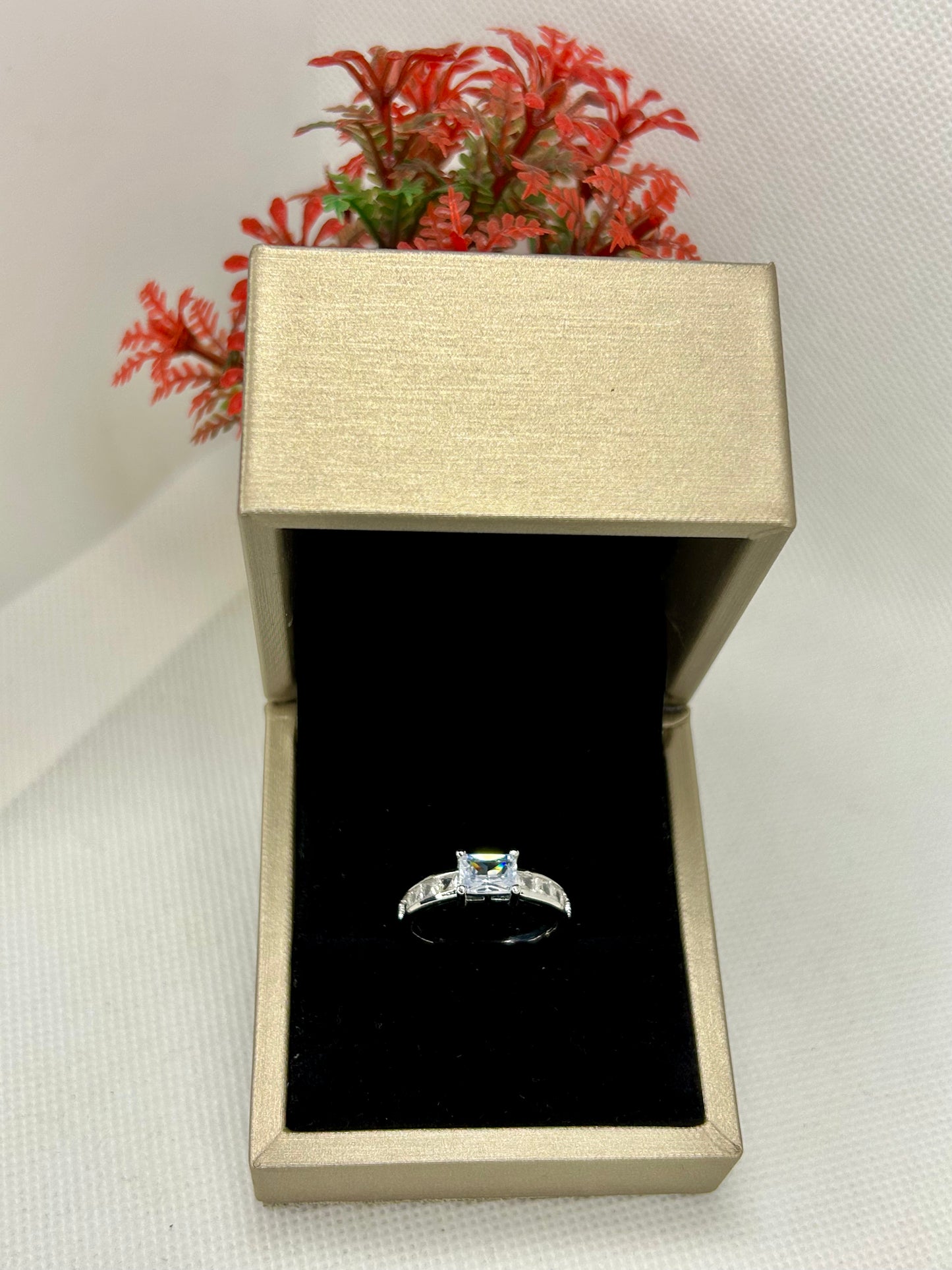 Diamond Look Silver Ring 20