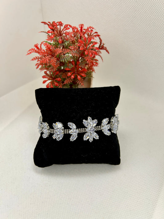 Crystal Flower Crystal Stones Bracelet