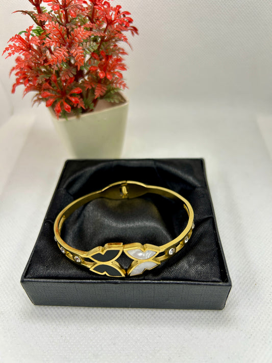 Stainless Steel Black & White Inlay Handcuff