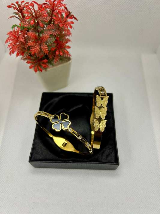 Pair of 18k Gold Plated Stainless Steel Tarnish Free Handcuffs